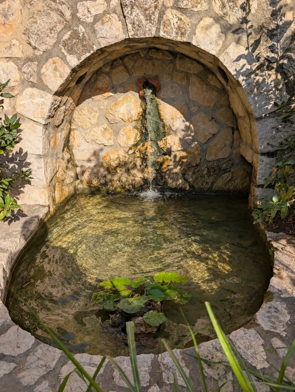 Fontaine extérieure du cabinet VSE Compta à Nice